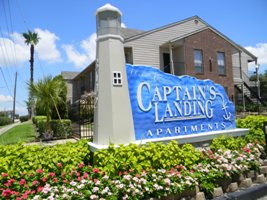 captains landing apartments