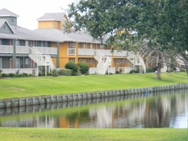 island bay galveston apartment